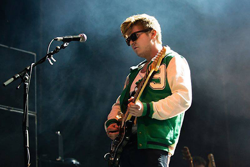 Elvis-Black-Stars (2)