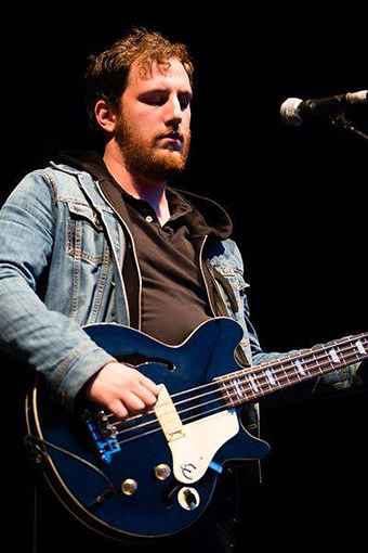 Elvis-Black-Stars (4)